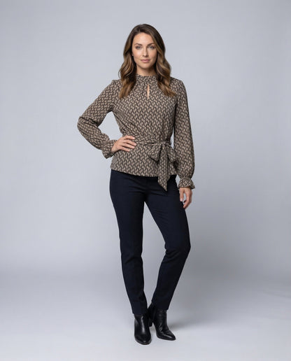 Blusa Donna Stampa Retrò Collo Alto Arricciato Polsini Volant - Brentozzi
