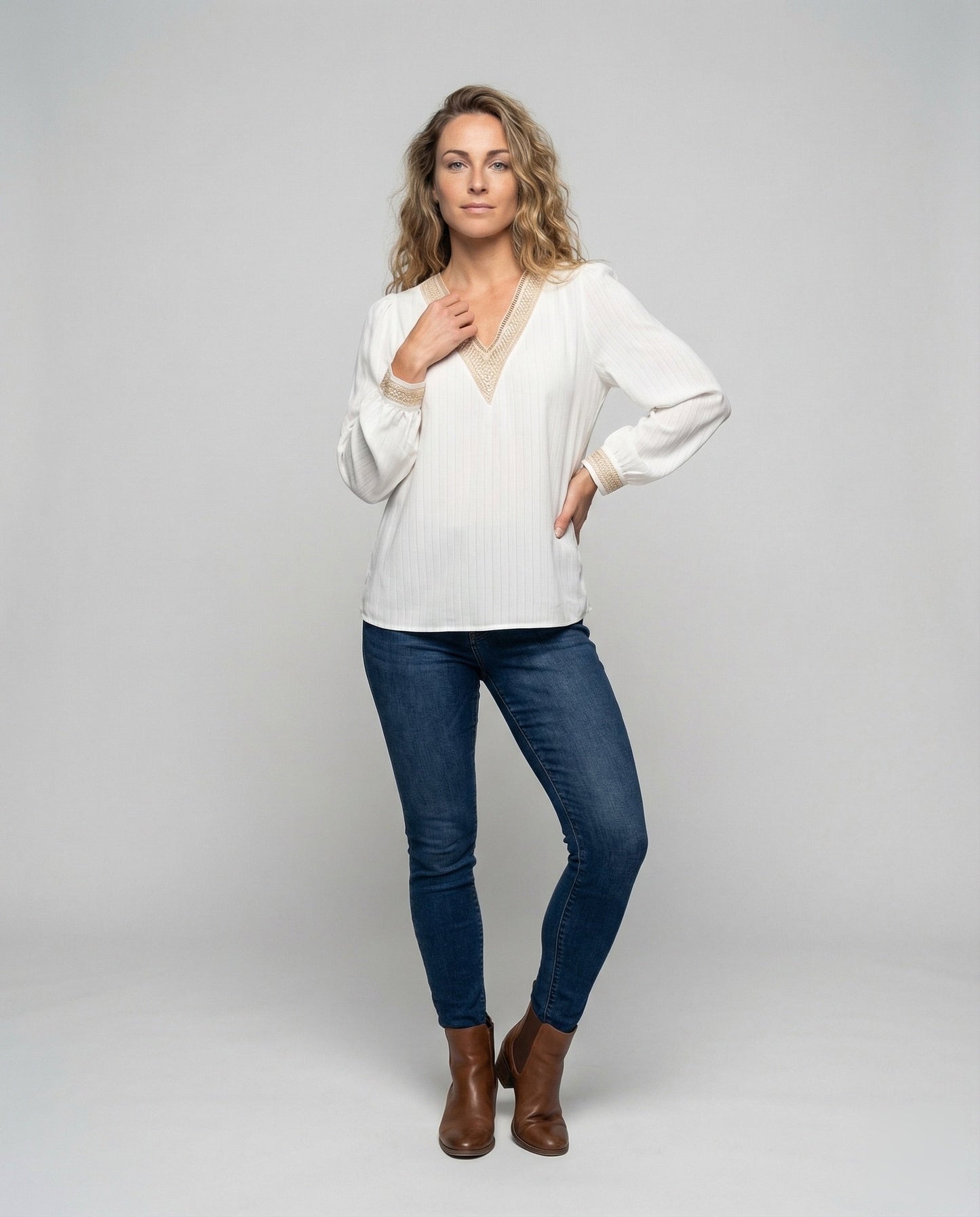 Damen leger-elegante Longbluse. - Brentozzi