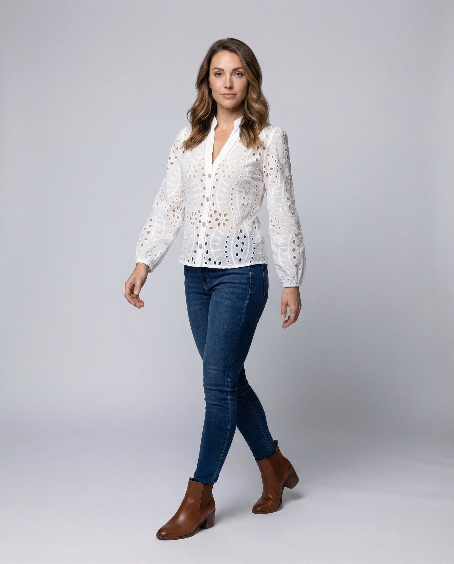 Jeans Donna Stretch Svasati Effetto Usato al Ginocchio Vestibilità a - Brentozzi