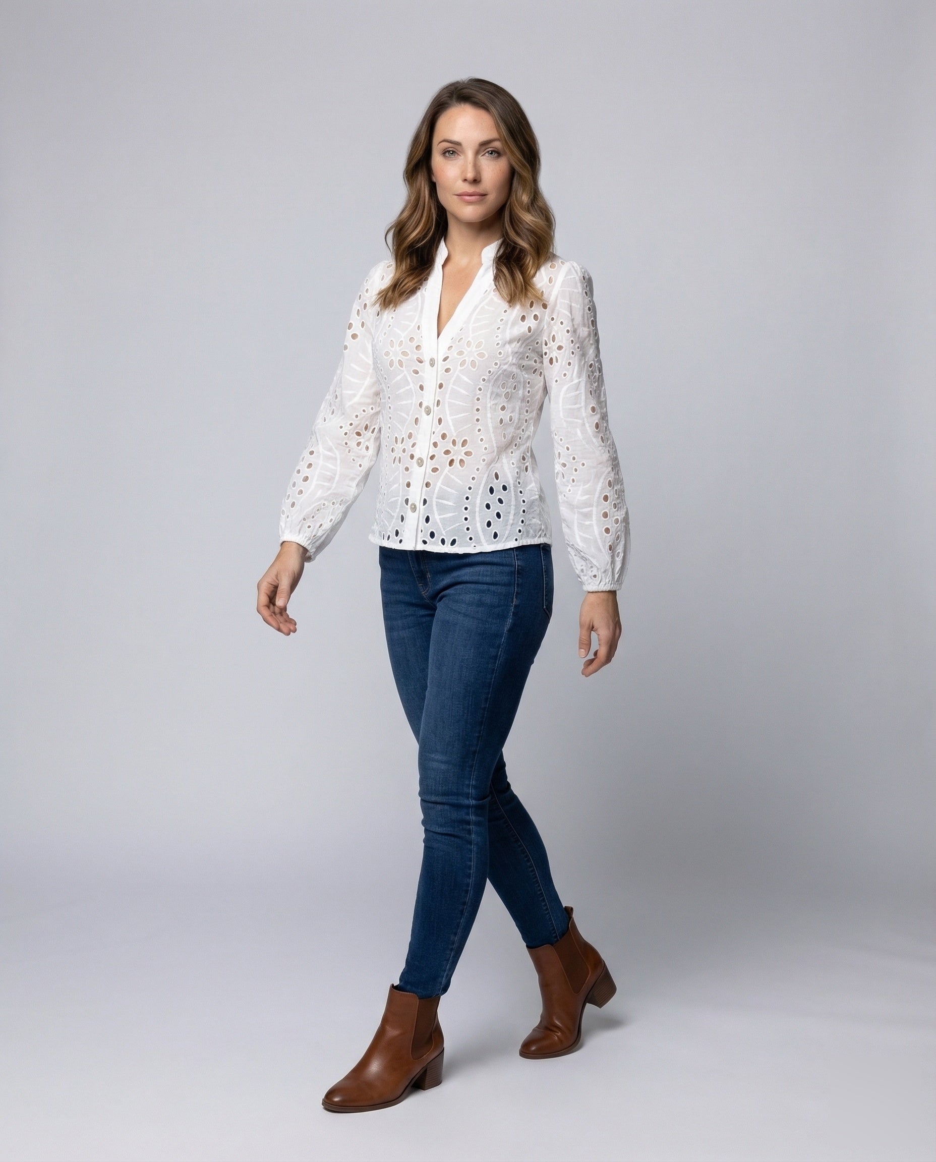 Jeans Donna Stretch Svasati Effetto Usato al Ginocchio Vestibilità a - Brentozzi