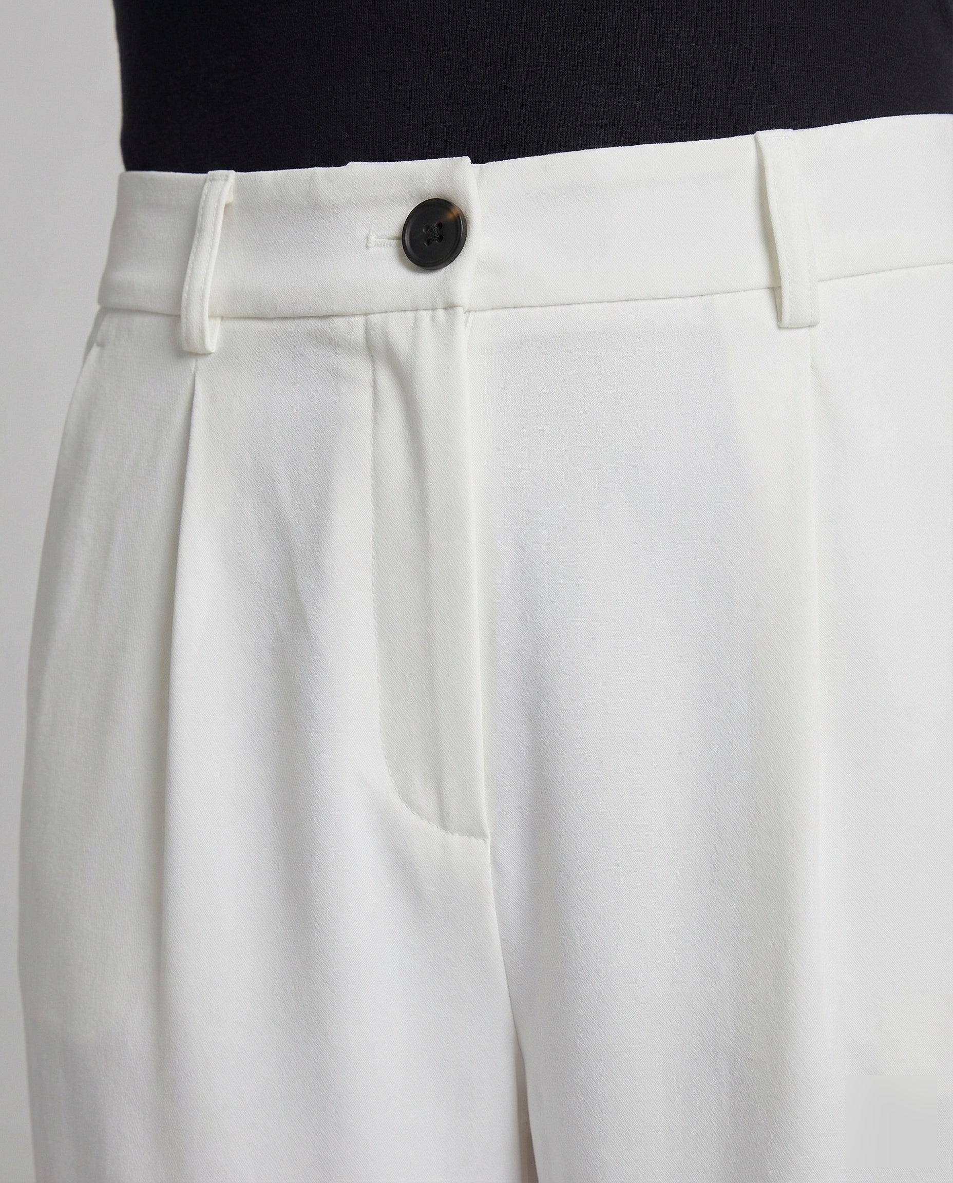 Product 15548870852938 - close_up_detail