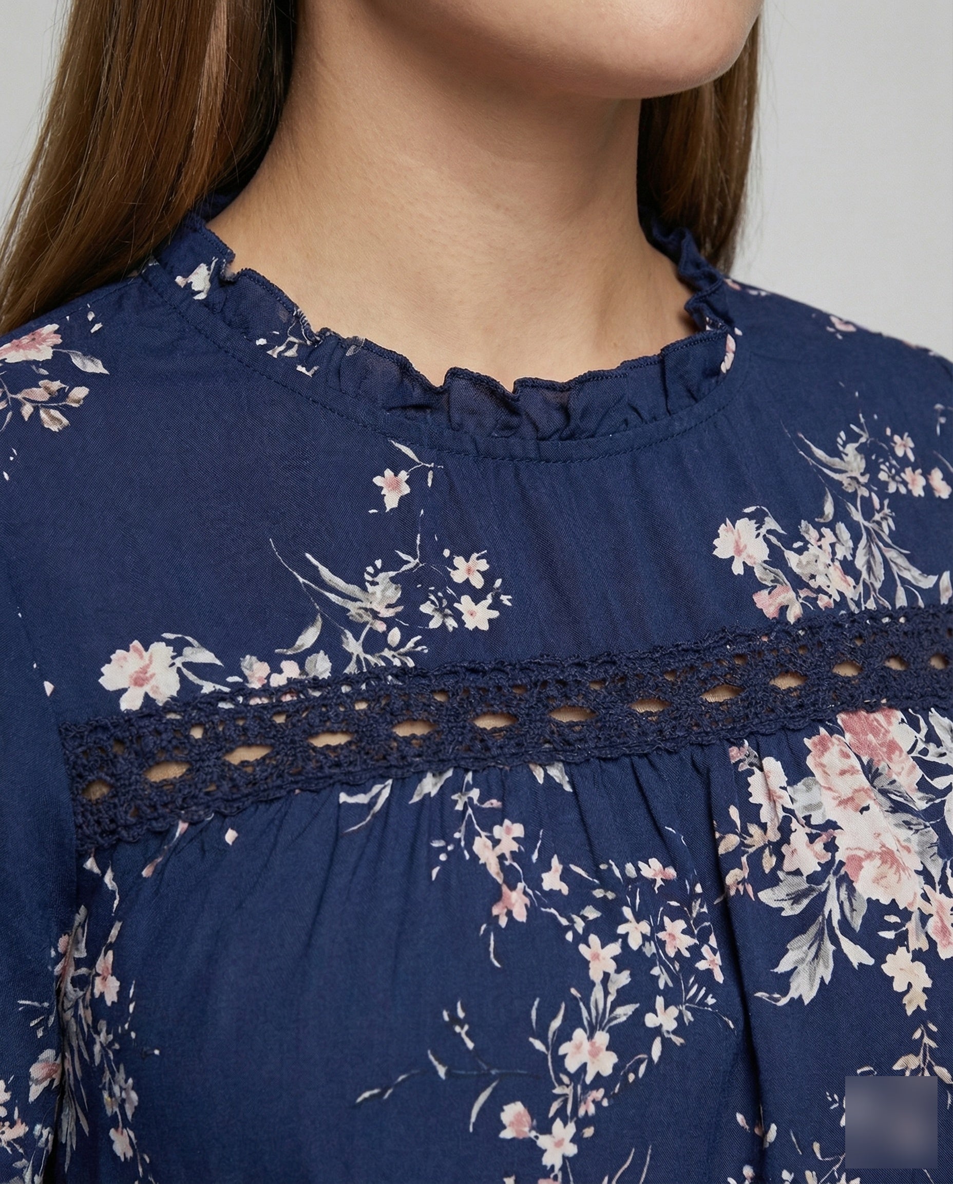 Product 15548908962122 - close_up_detail