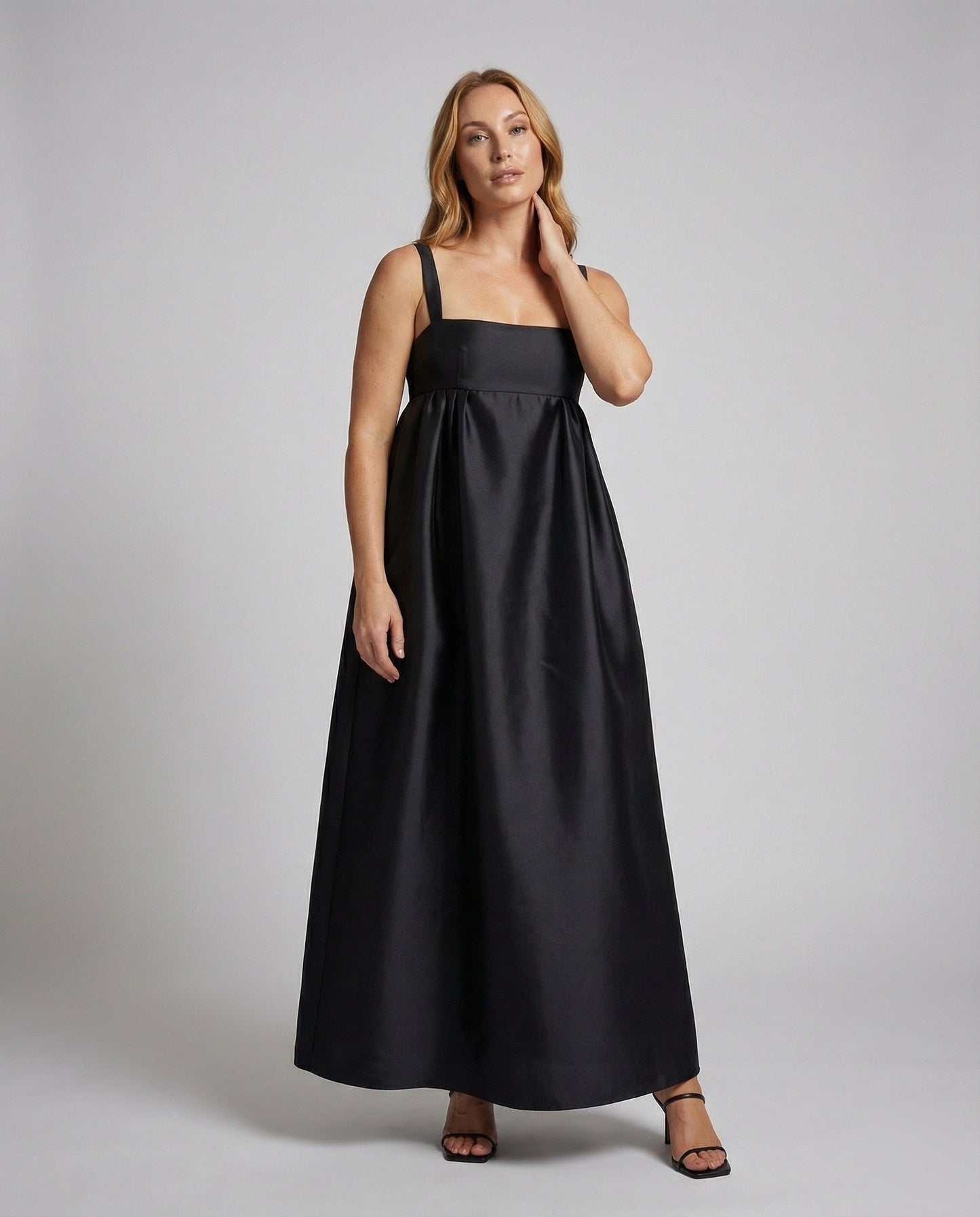 Abito Lungo Donna in Satin Vita Empire Elegante - Brentozzi