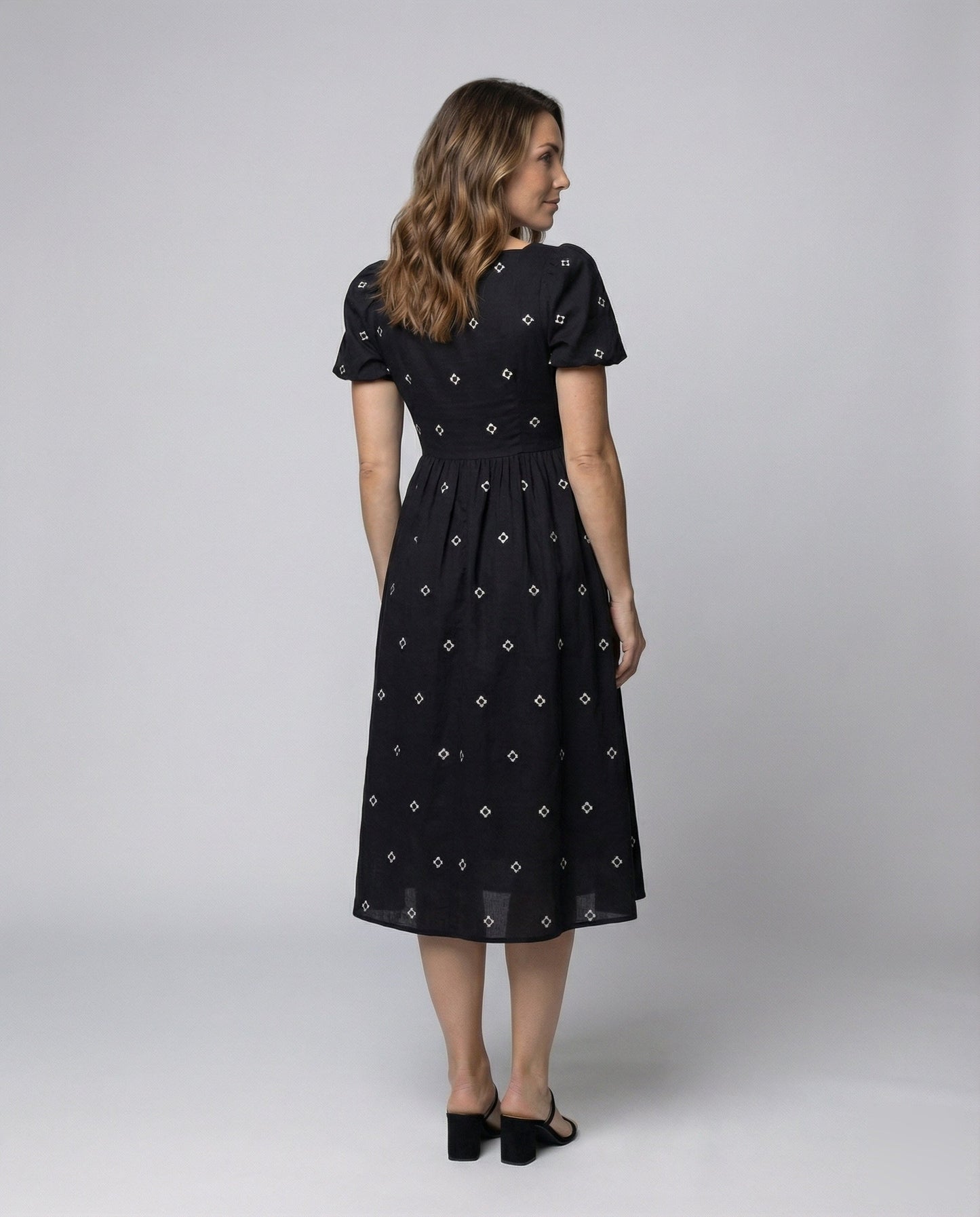 Product 15552436601162 - back_view