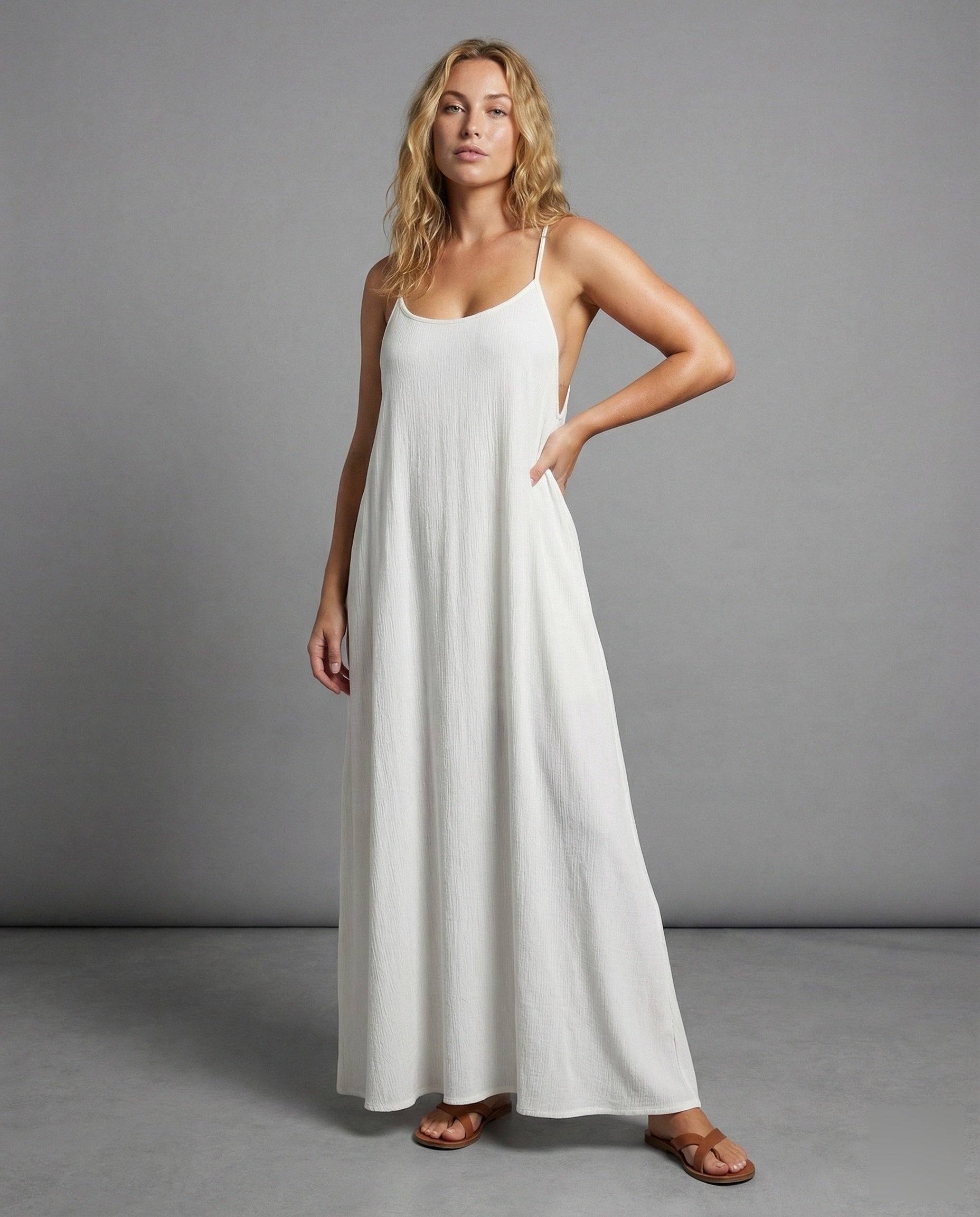 Abito Maxidress Donna Scollo Profondo Posteriore Leggero - Brentozzi