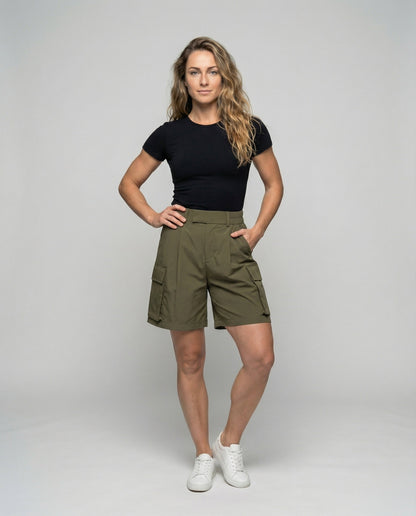 Shorts Cargo Donna con Pieghe Tasche Laterali - Brentozzi