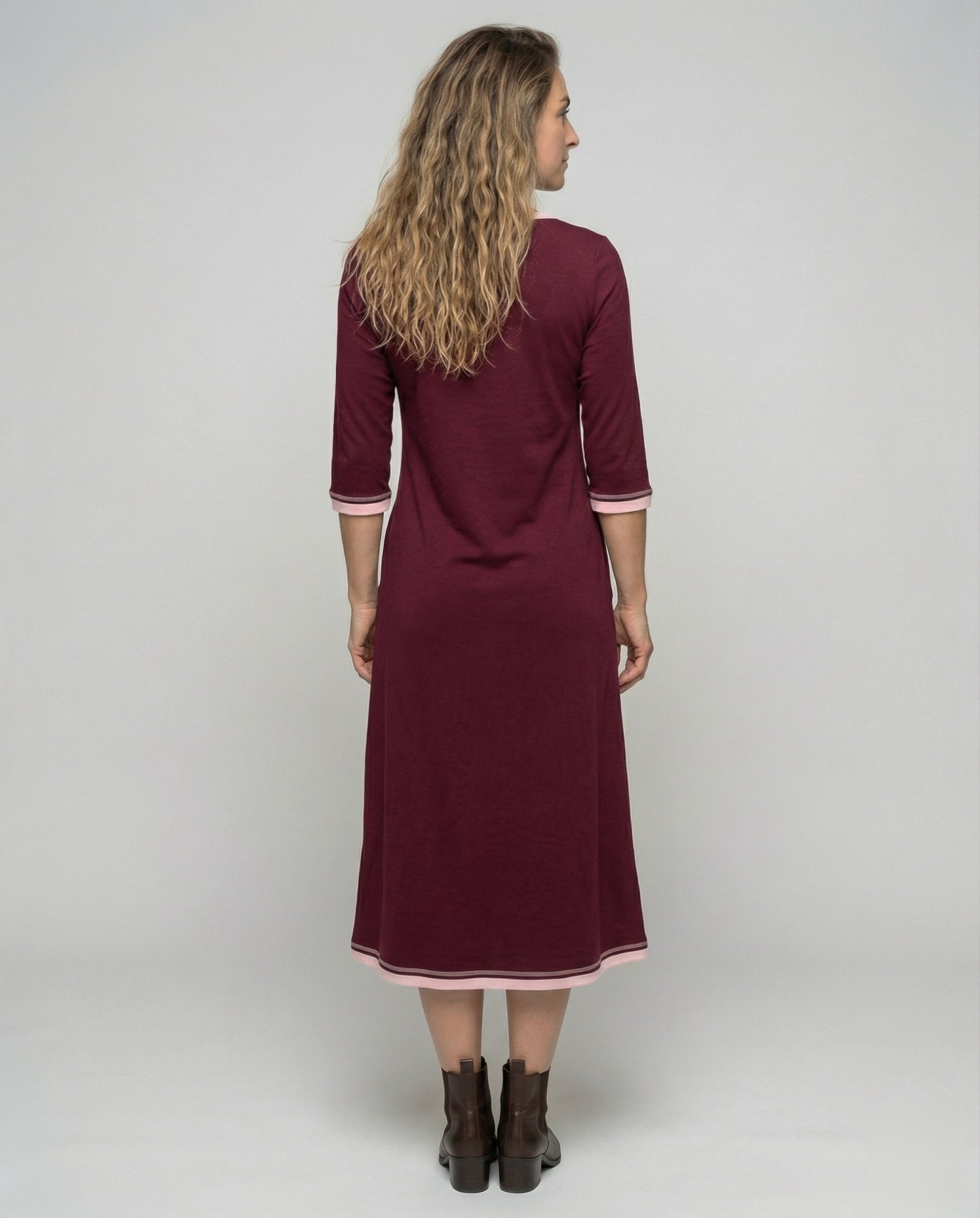 Product 15552480313674 - back_view