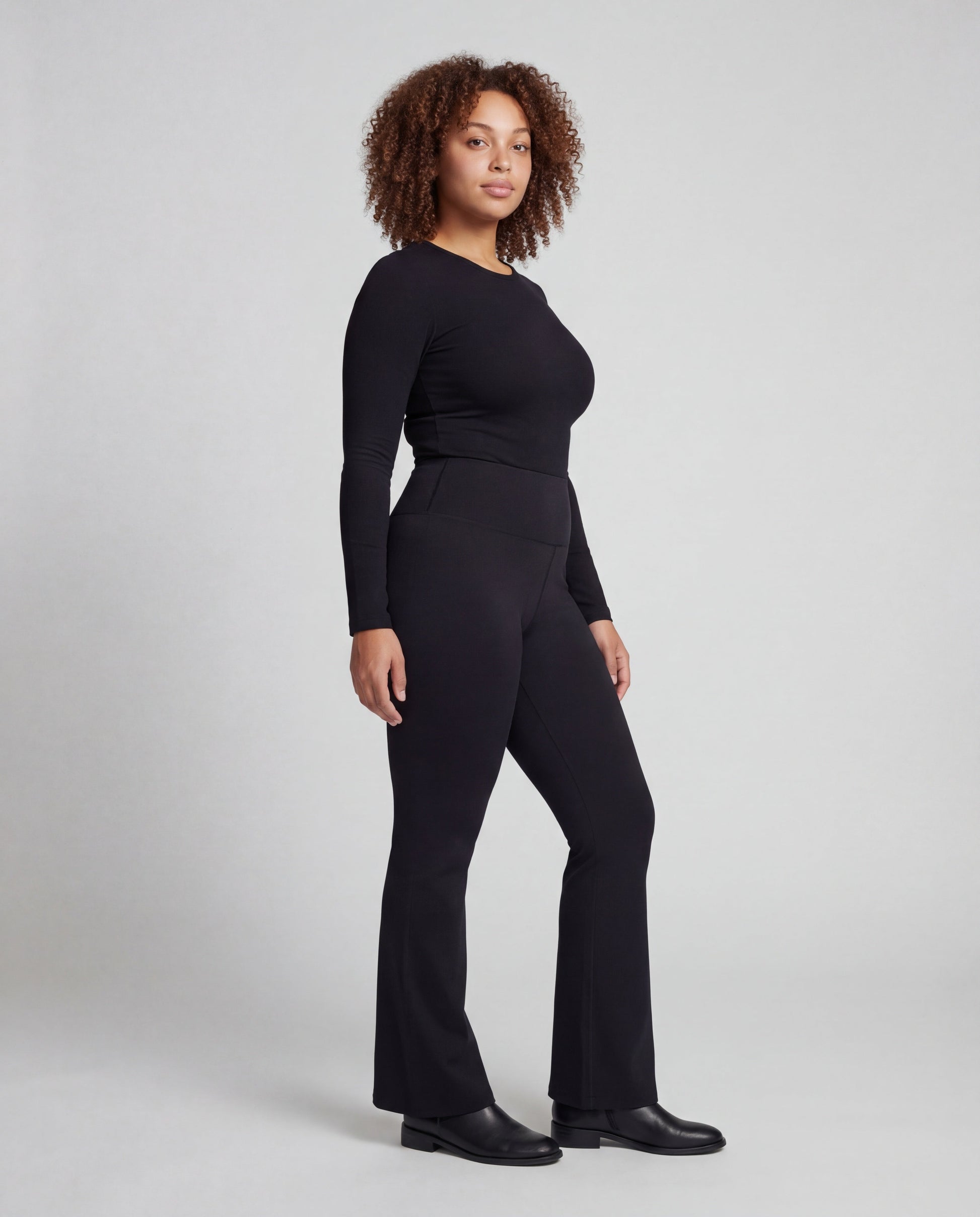 Pantaloni Donna Vita Alta Effetto Snellente Svasati - Brentozzi