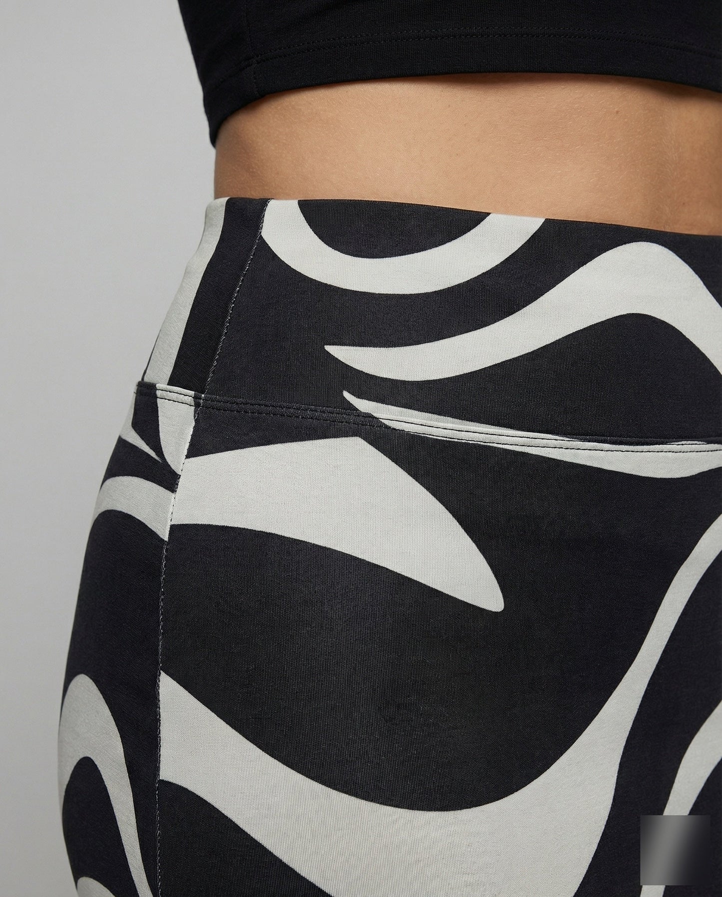 Product 15554244575562 - close_up_detail