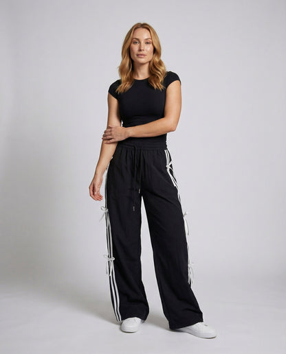 Pantaloni Sportivi Donna Ampi con Passanti Laterali - Brentozzi