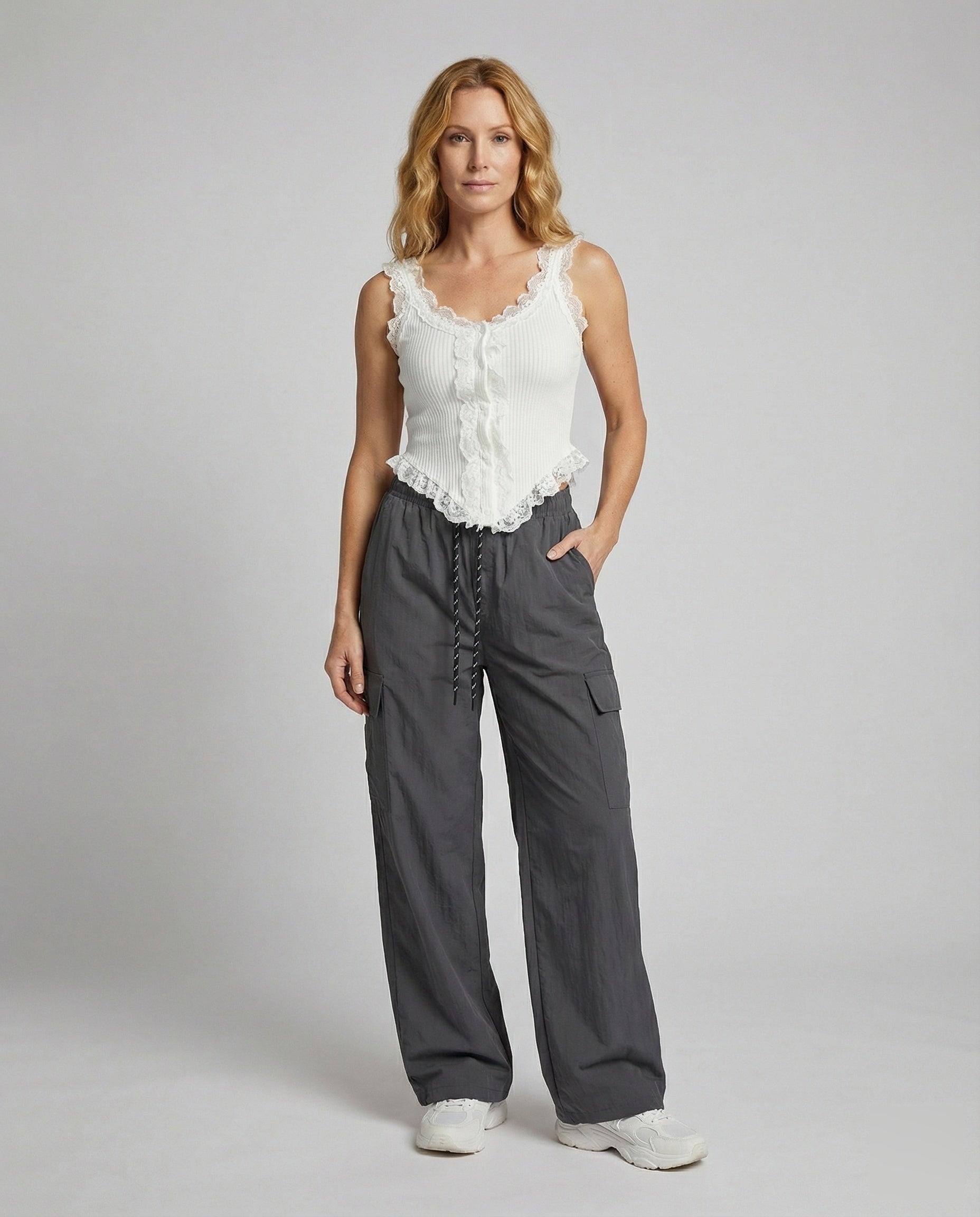 Pantaloni Cargo Donna Tasche Applicate Vestibilità Ampia - Brentozzi