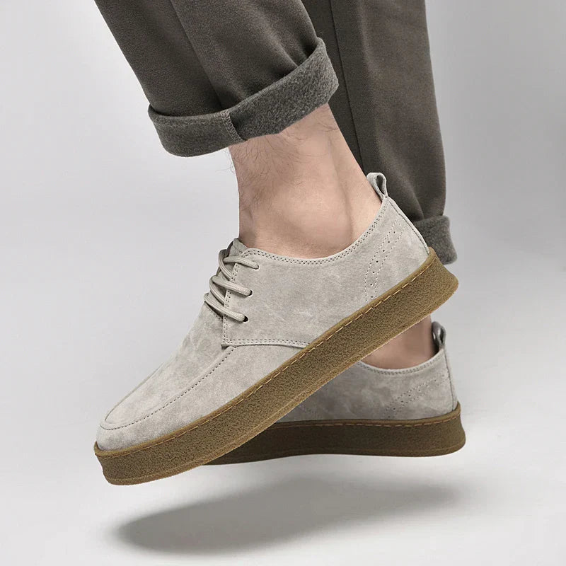 Sneaker Uomo in Camoscio Comoda Elegante