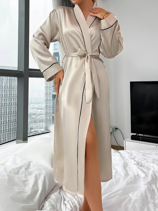 Kimono Donna in Raso con Cintura Vestibilità Elegante - Brentozzi