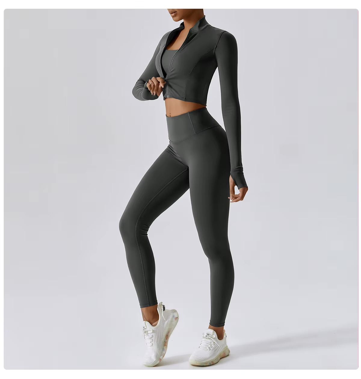 Completo Sportivo Donna Tre Pezzi con Gilet e Pantaloni