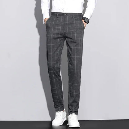 Pantaloni Uomo con Motivo a Righe Stile Strutturato