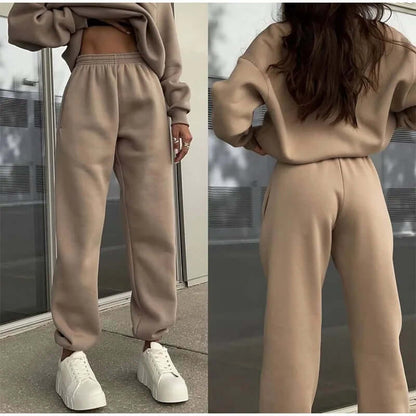 Completo Donna Maglia e Pantaloni in Maglia Casual