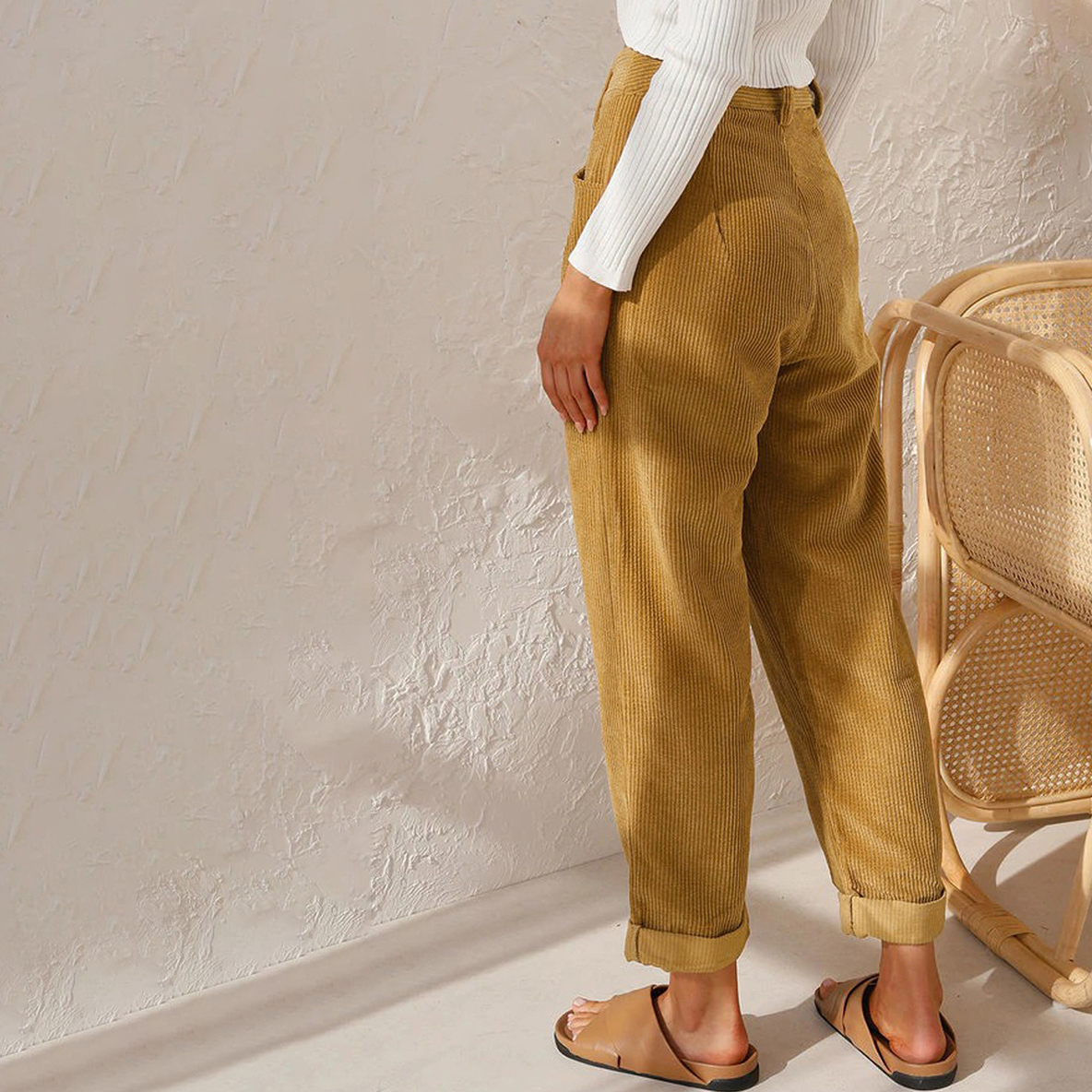 Pantaloni Donna in Velluto a Coste Vita Alta Orlo Risvoltato