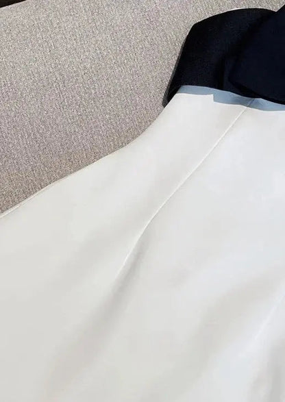 Abito Mini Donna in Tessuto con Scollo Carmen e Fiocco
