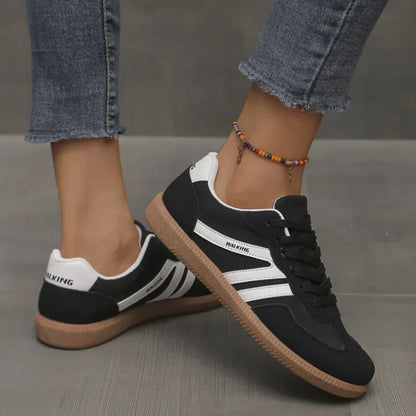 Sneaker Uomo con Lacci Suola in Gomma