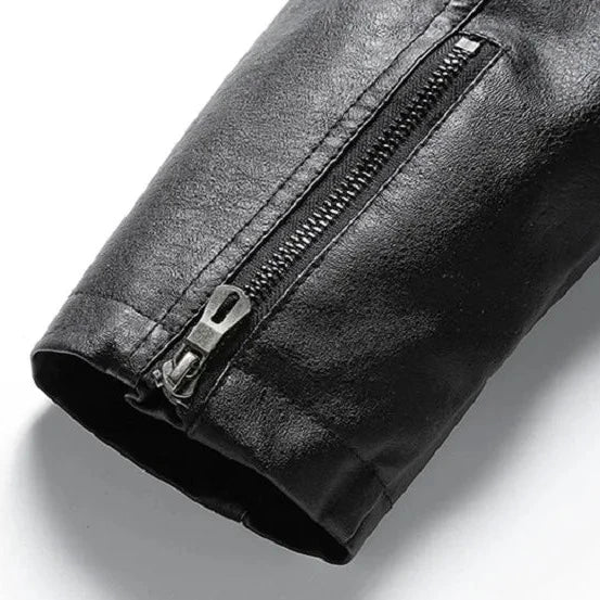 Giacca Uomo in Ecopelle con Tasche Vestibilità Comoda