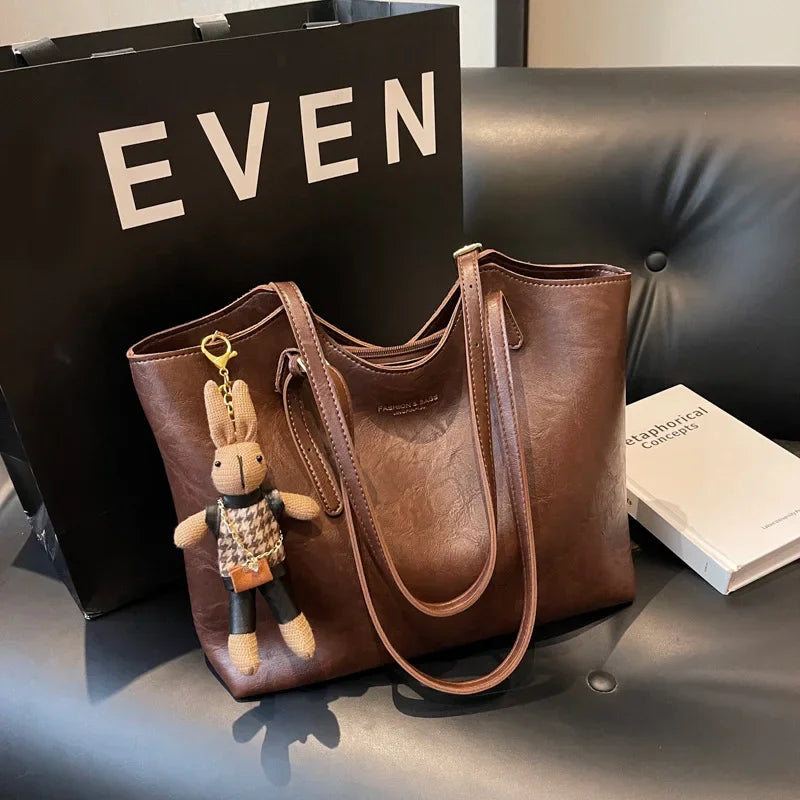 Borsa Donna Elegante Grande con Ciondolo Spalla