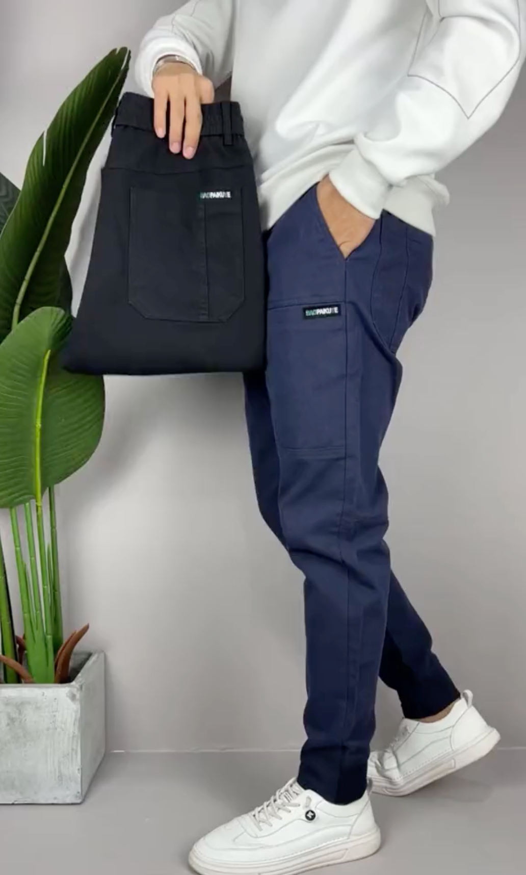 Pantaloni Cargo Uomo in Tessuto Stretch Vestibilità Regolare