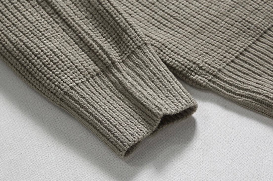 Maglione Uomo con Mezza Zip Design Classico Vestibilità Comoda