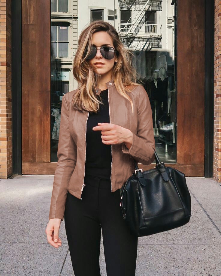 Giacca Donna Slim Fit in Pelle Stile Moderno