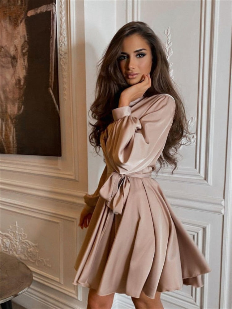 Abito Lungo Donna in Raso Manica Lunga con Ruches