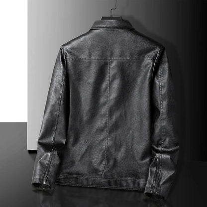 Giacca Uomo in Ecopelle con Tasche Vestibilità Comoda