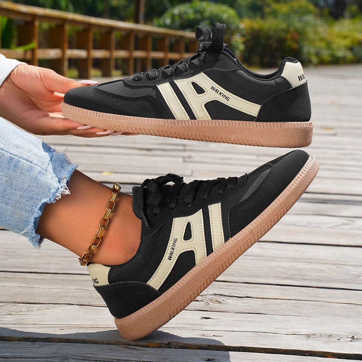 Sneakers casual da donna con lacci, leggere e traspiranti 2