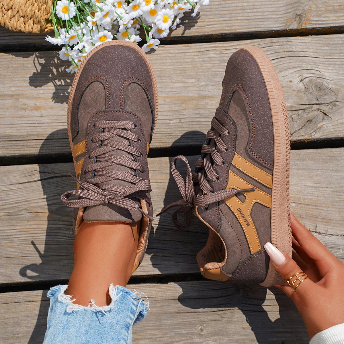 Sneakers casual da donna con lacci, leggere e traspiranti 6