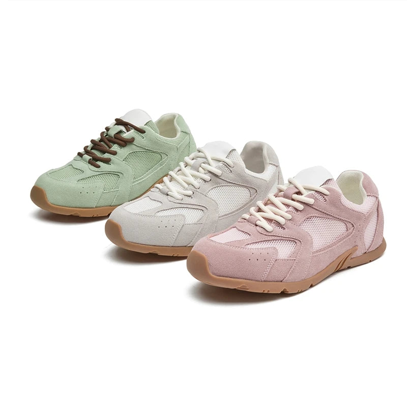 Sneakers comode da donna in pelle scamosciata con lacci retrò 2