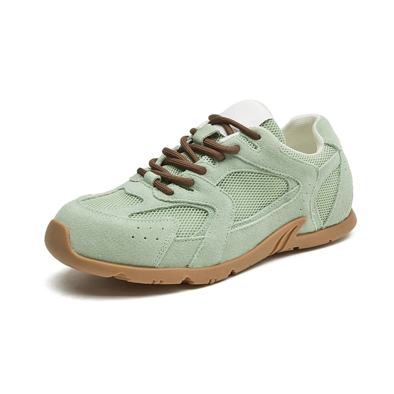 Sneakers comode da donna in pelle scamosciata con lacci retrò 3