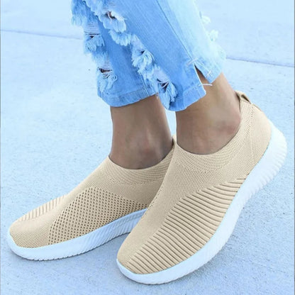 Sneakers slip-on da donna in maglia di gomma traspirante per un comfort che dura tutto il giorno 4