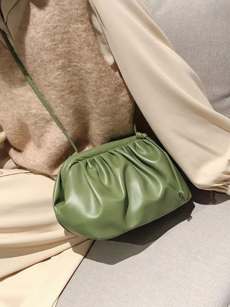 Borsa Pouch Donna in Ecopelle Stile Moderno