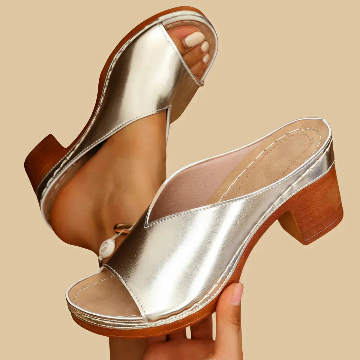 Stella | Mule da Donna Slip-On Punta Aperta Tacco Blocco 1