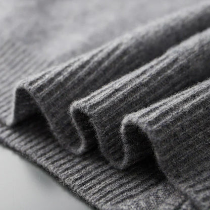 Gilet Uomo in Cashmere con Zip e Vestibilità Elegante