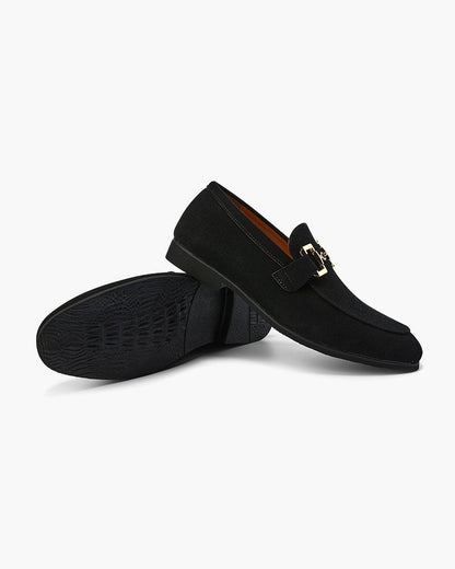 Pantofole Uomo in Pelle Scamosciata con Dettaglio Metallico Elegante