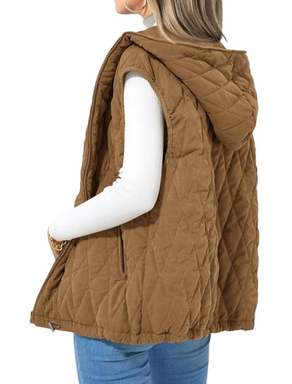 Velta | Gilet Trapuntato Donna con Cappuccio e Zip Elegante 2