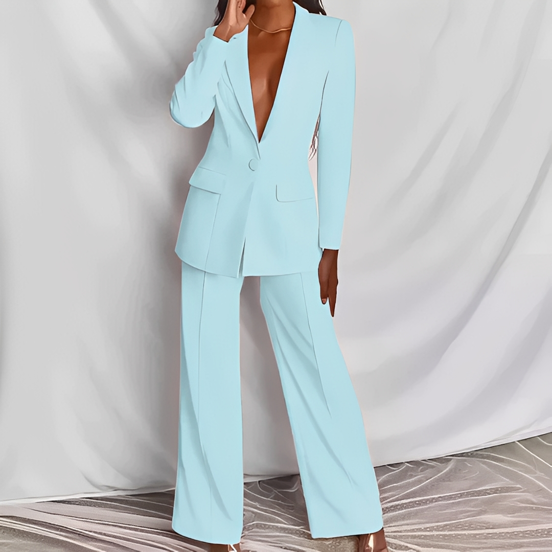 Completo Donna Elegante e Raffinato Stile Moderno