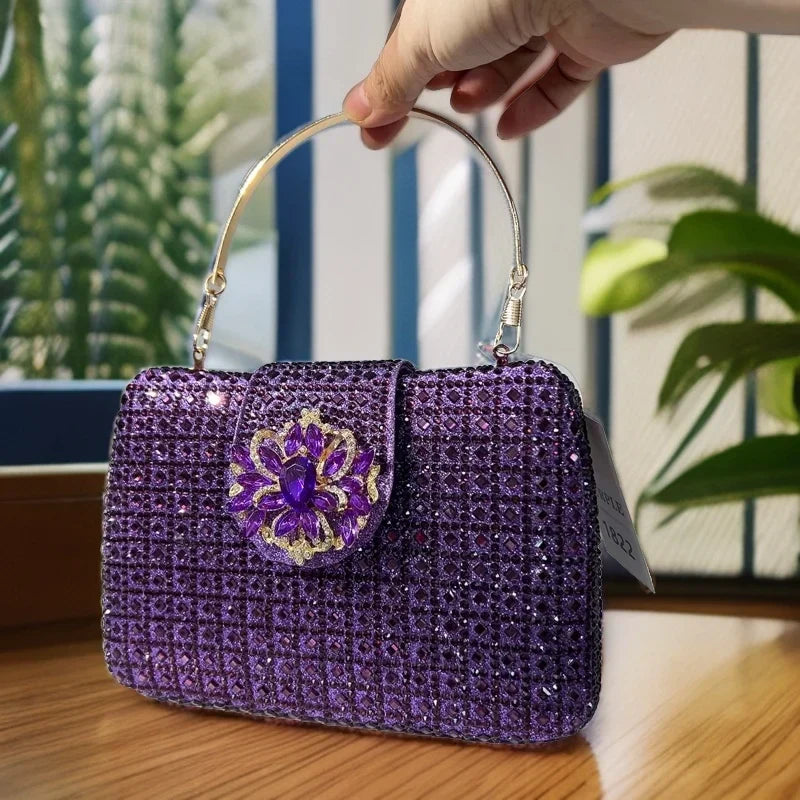 Borsa Donna Capiente con Tracolla Regolabile Stile Classico