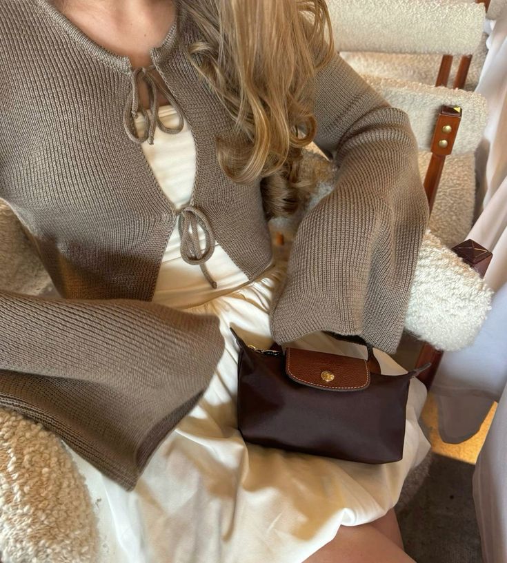Pochette Donna in Pelle Compatta Pratica Quotidiana