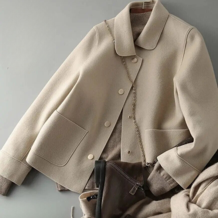 Piumino Donna con Chiusura a Bottoni Taglio Compatto Invernale - Brentozzi
