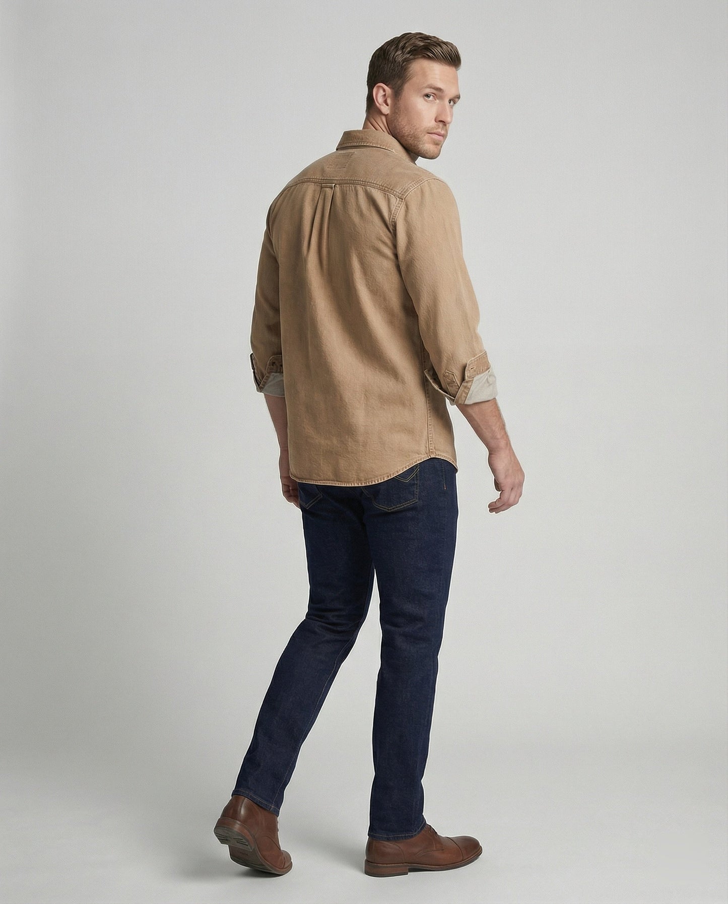 Camicia Uomo in Jeans con Tasche sul Petto Regular Fit