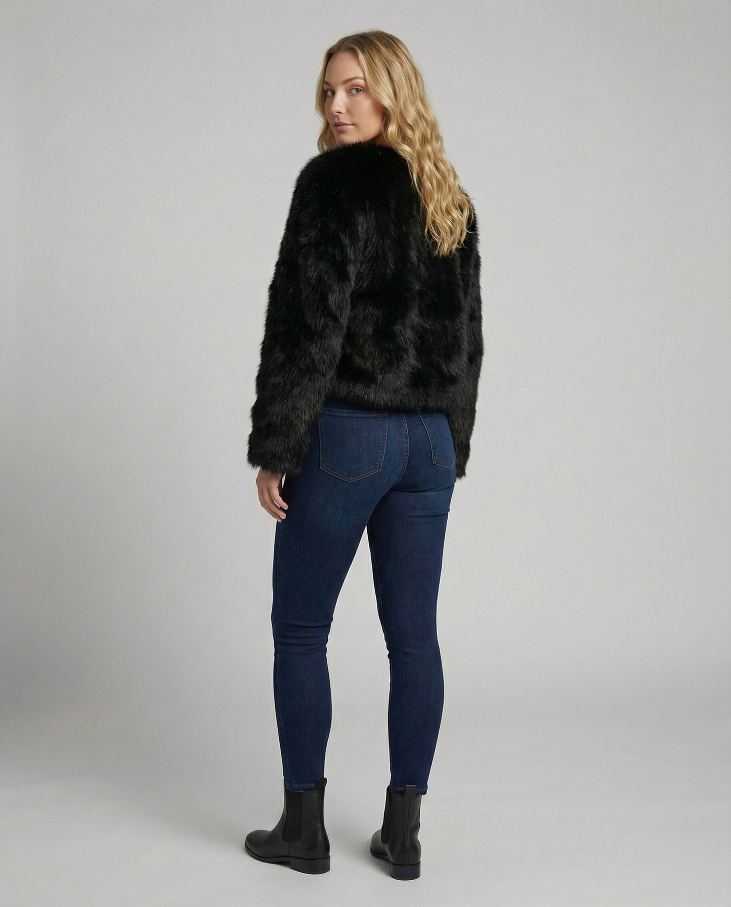 Cappotto Corto Donna in Pelliccia Sintetica