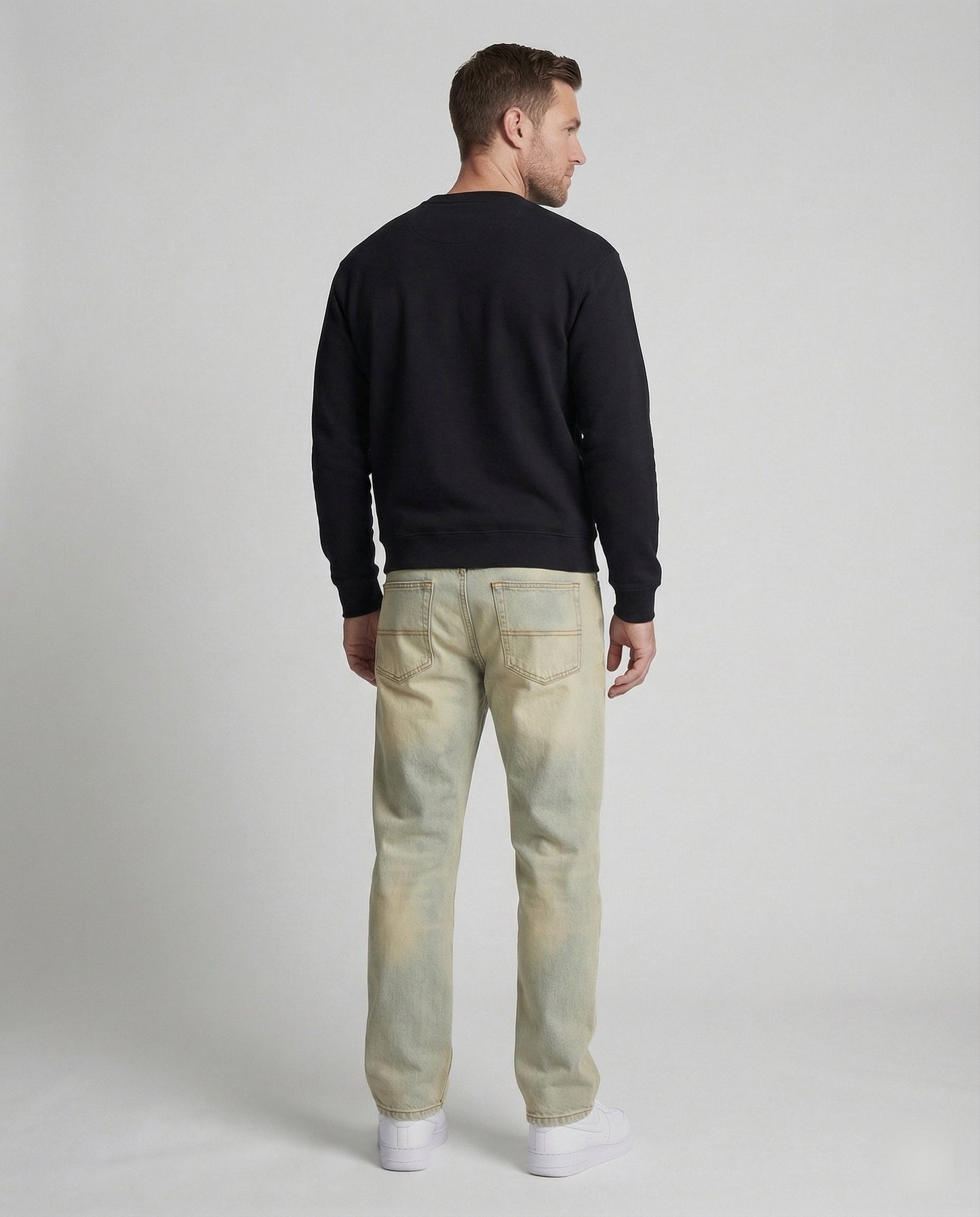 Jeans Uomo Dritti Tessuto Denim Taglio Classico - Brentozzi