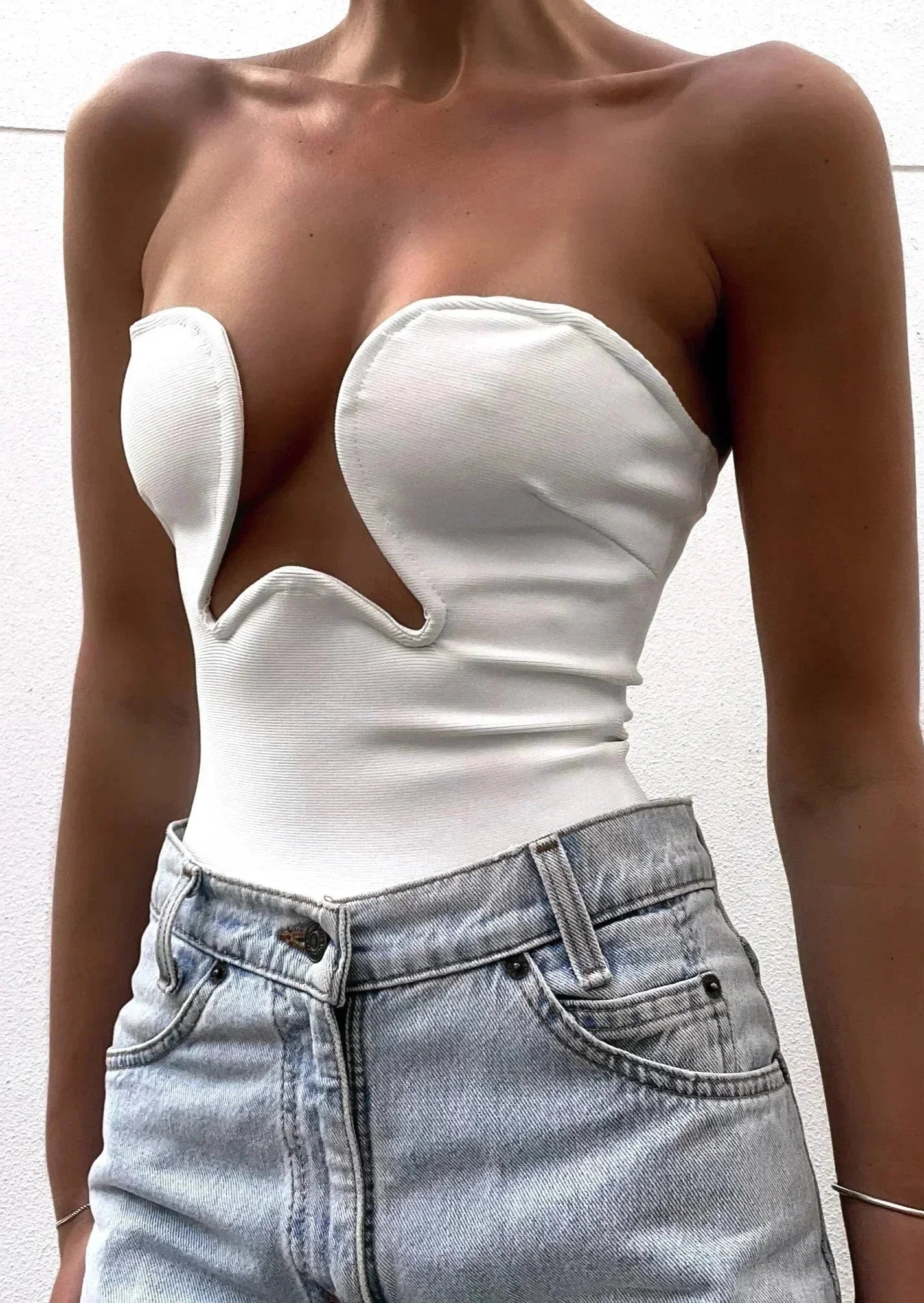 Bustier Donna Senza Bretelle con Taglio Ondulato - Vesarelli