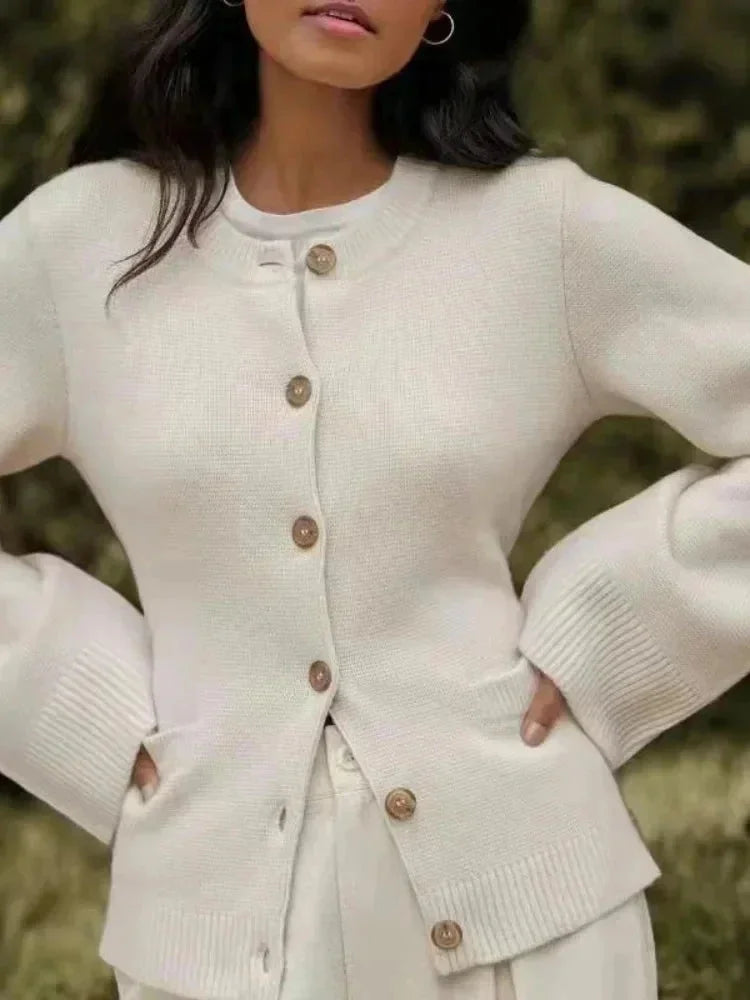 Cardigan Donna Moderno con Bottoni Vestibilità Regolare - Vesarelli