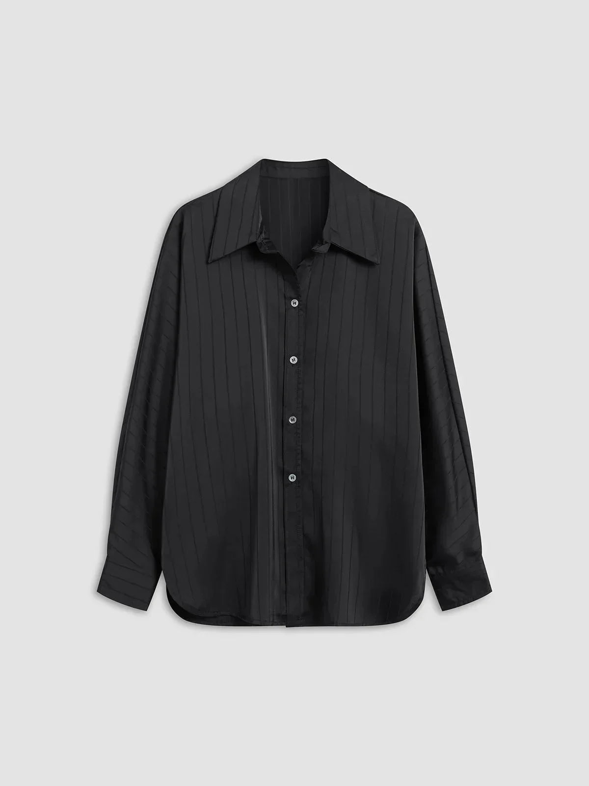 Chemise femme élégante en coton, boutons dorés, design chic avec accents dorés, idéale pour un look sophistiqué.